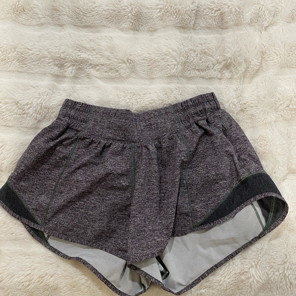 Lululemon Shorts 2.5 inch